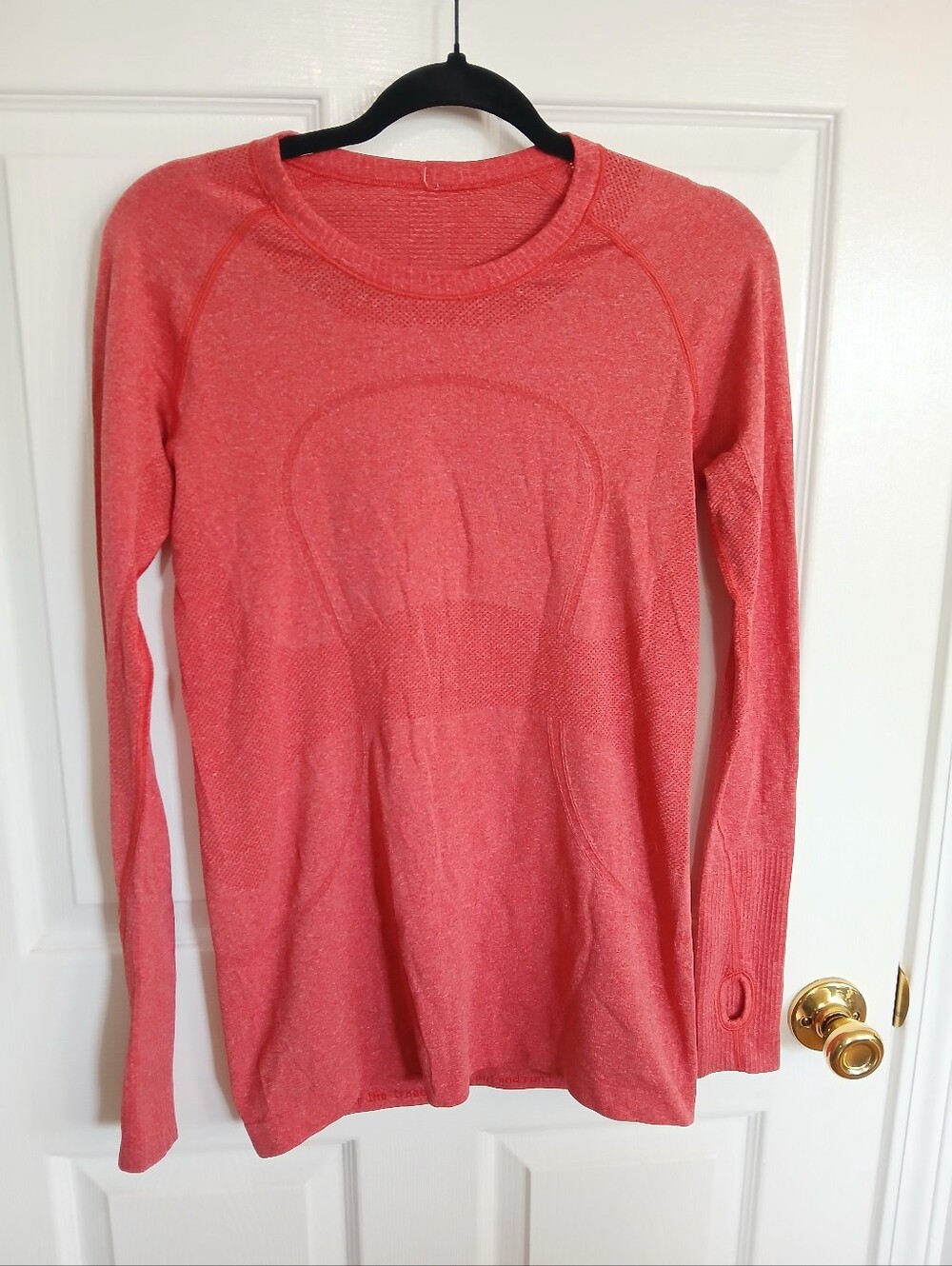 Lululemon Women’s Coral Long-Sleeve Swiftly Tech Shirt Athleisure Athletic Gym